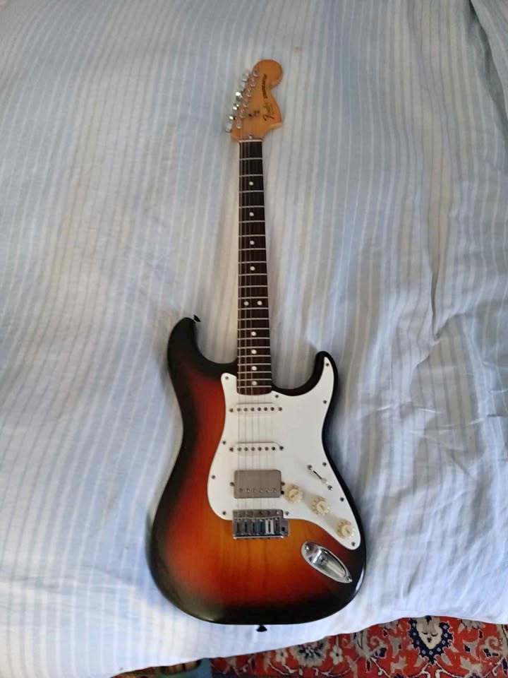 Make Money Renting Out Your Guitar and Amp
