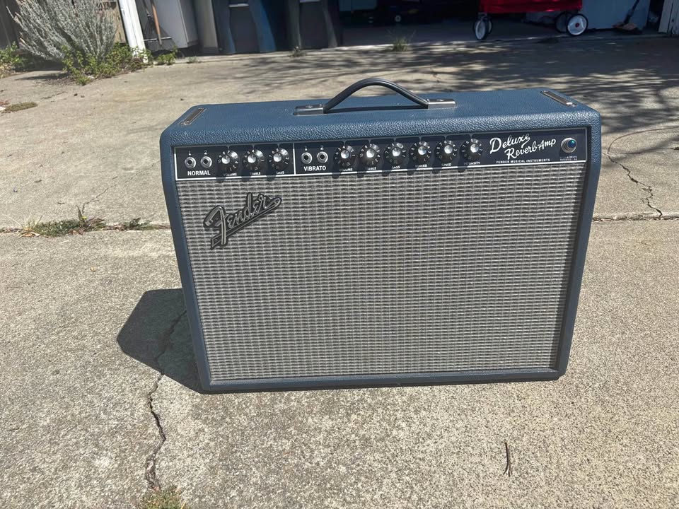 Rent a Guitar Amp Near You